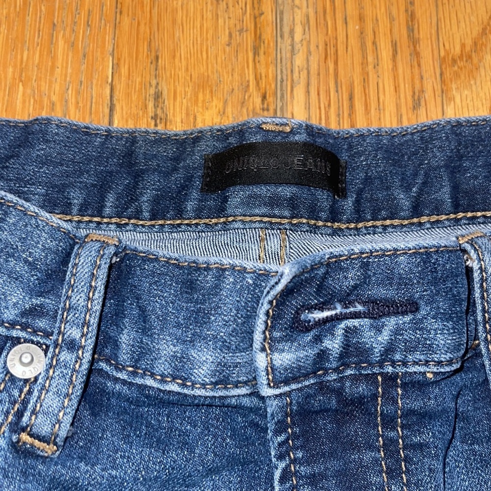 Uniqlo Men’s Jeans - Picture 2 of 4